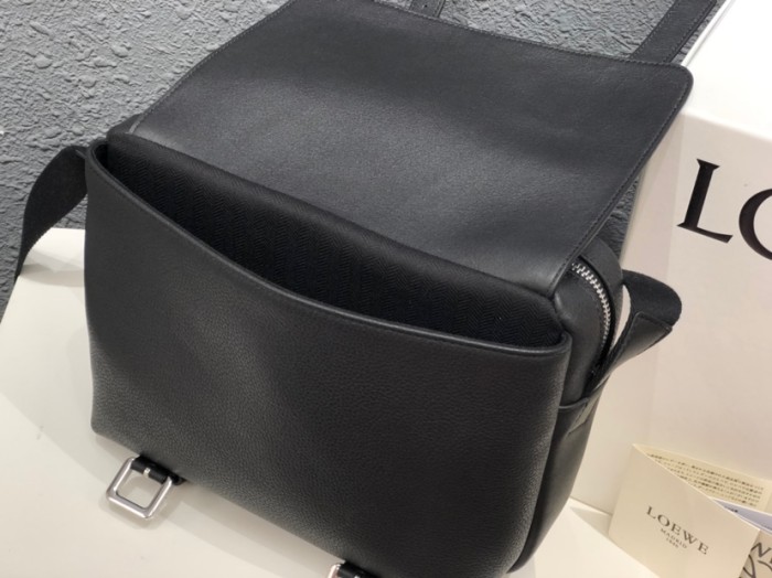 Handbags LOEWE ykk size:23x18x9 cm