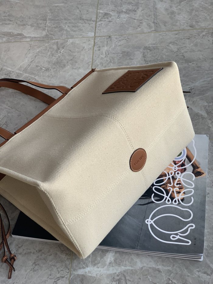 Handbags LOEWE Cushion tote size:35-27-19 cm