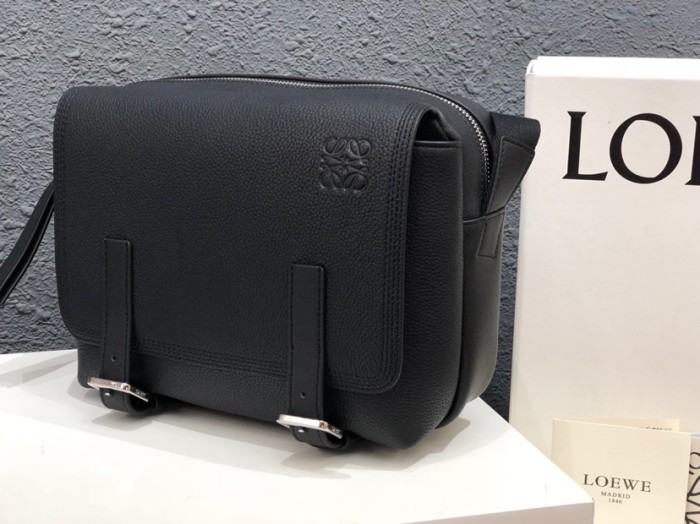 Handbags LOEWE ykk size:23x18x9 cm