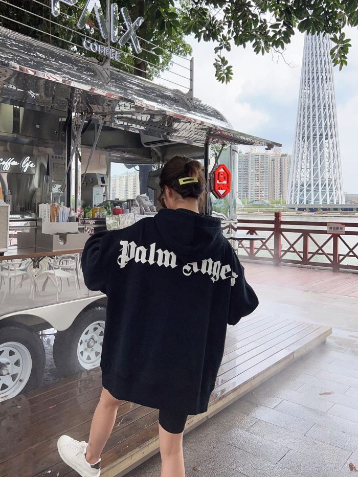 Clothes Palm Angels 31