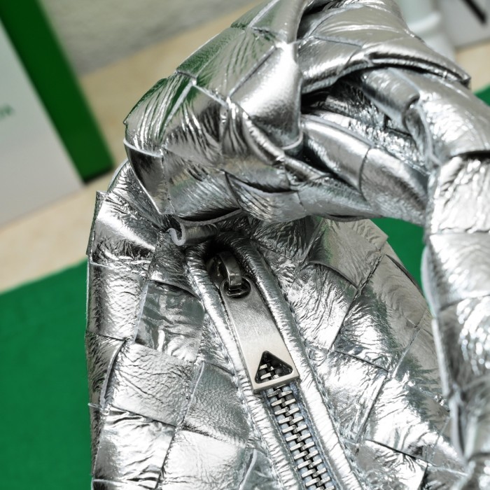 handbags Bottega Veneta 6699-0# size:17*16*6.5cm