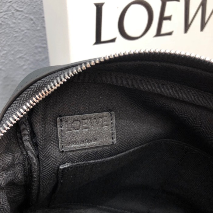 Handbags LOEWE ykk size:23x18x9 cm