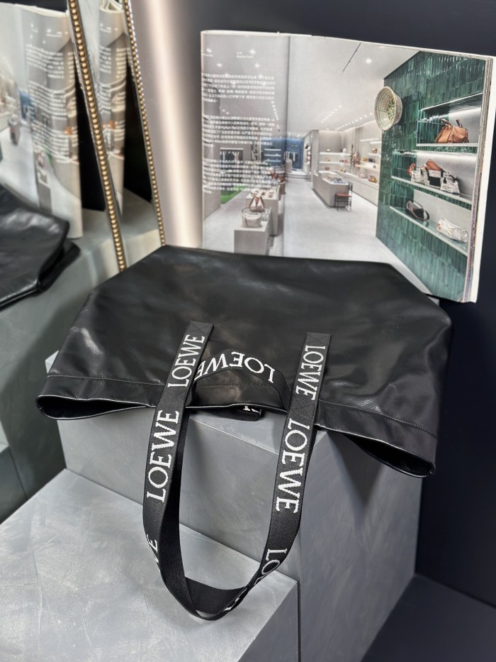 Handbags LOEWE 𝙁𝙤𝙡𝙙 𝙎𝙝𝙤𝙥𝙥𝙚𝙧 size:50×20×31 cm