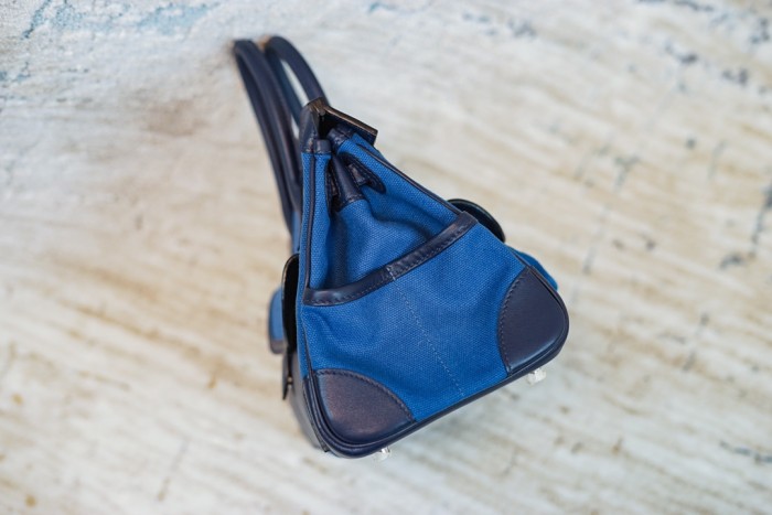 Handbags Hermes 𝐇𝐞𝐫𝐦𝐞𝐬 𝐁𝐢𝐫𝐤𝐢𝐧 𝐂𝐚𝐫𝐠𝐨 size:25 cm