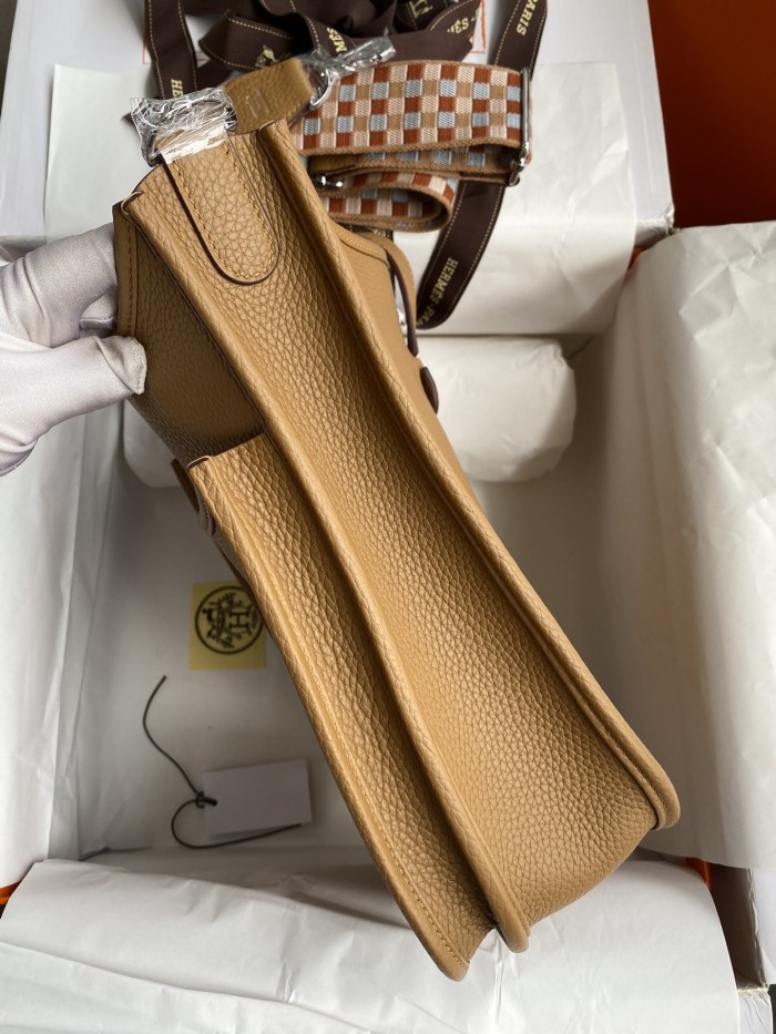 Handbags Hermes Evelyn size:29 cm