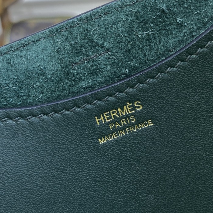 Handbags Hermes picotin size :18x2.5 x22 cm