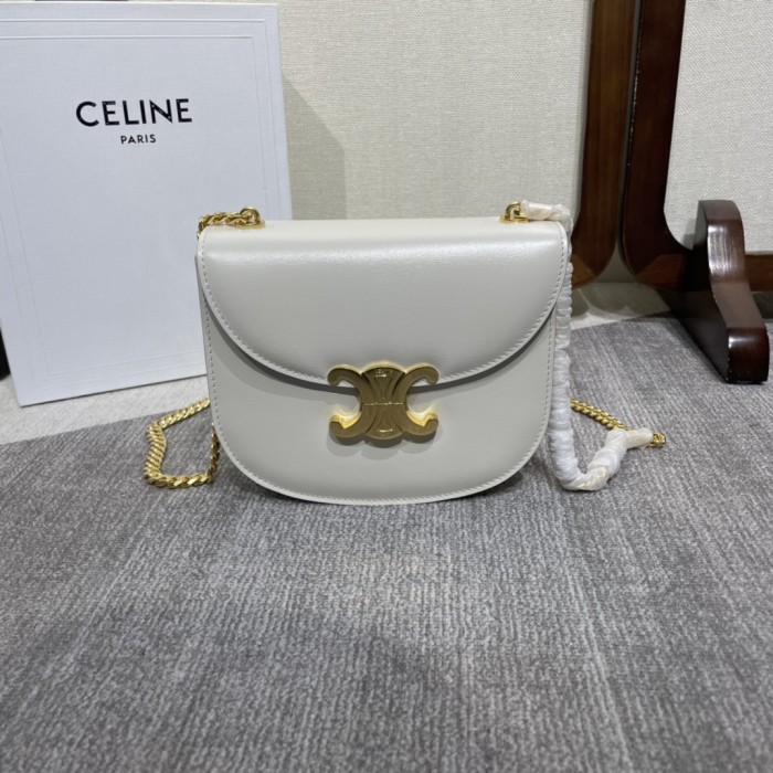 Handbags Hermes 110973 size:19 X 15 X 6 cm