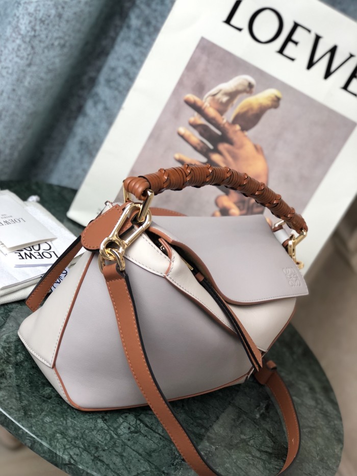 Handbags LOEWE Jonathan Anderson size:24-10.5-16 cm