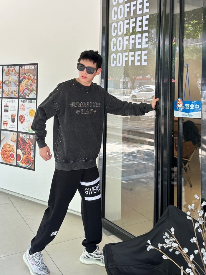 Clothes Givenchy 241