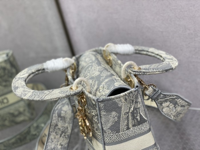 Handbags Dior 6605 size:24cm