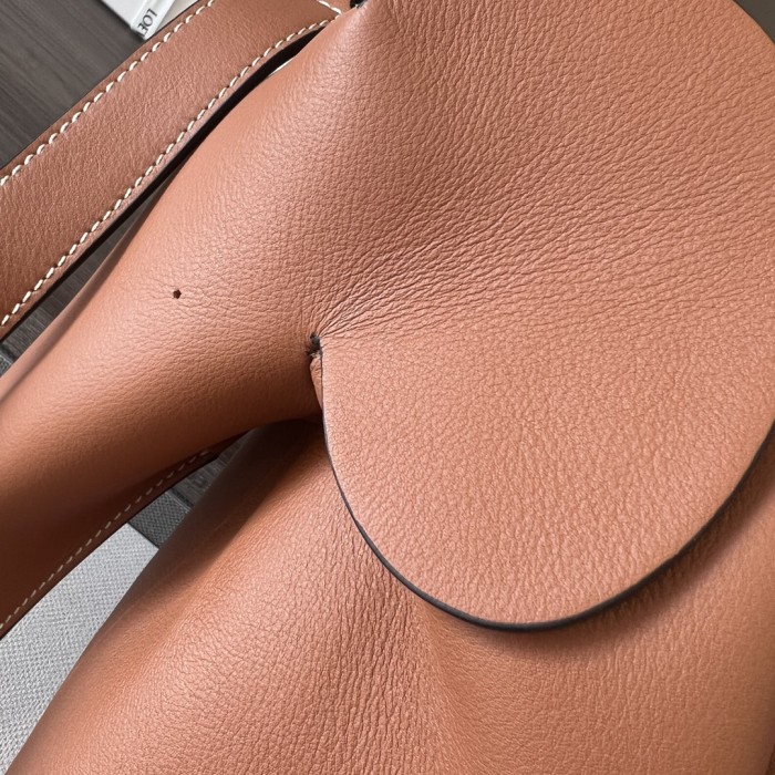 Handbags LOEWE 11030 size:30*23*26 cm