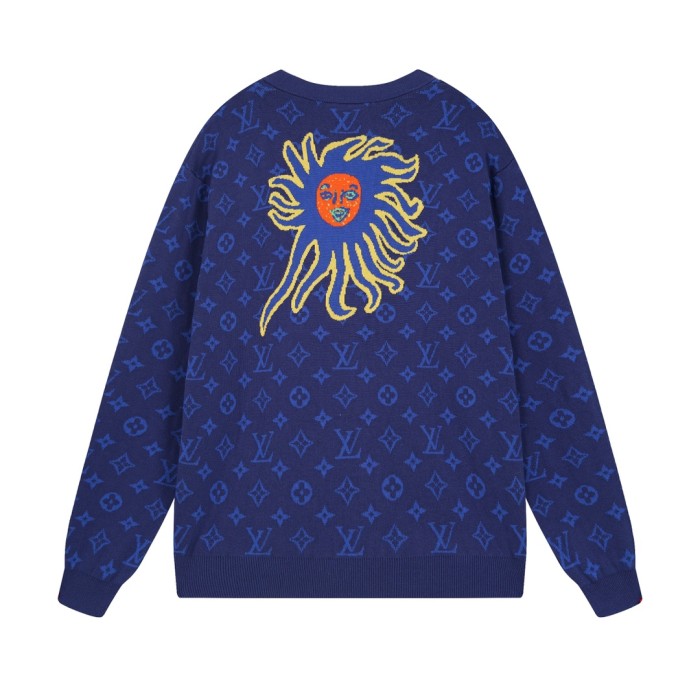 Clothes LOUIS VUITTON 915