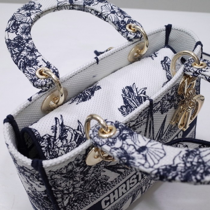 Handbags Dior 6605 size:24cm