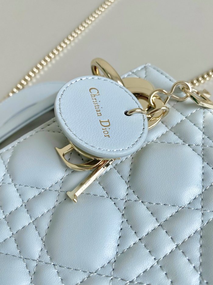 Handbags Dior 6603 size:17*7*15 cm