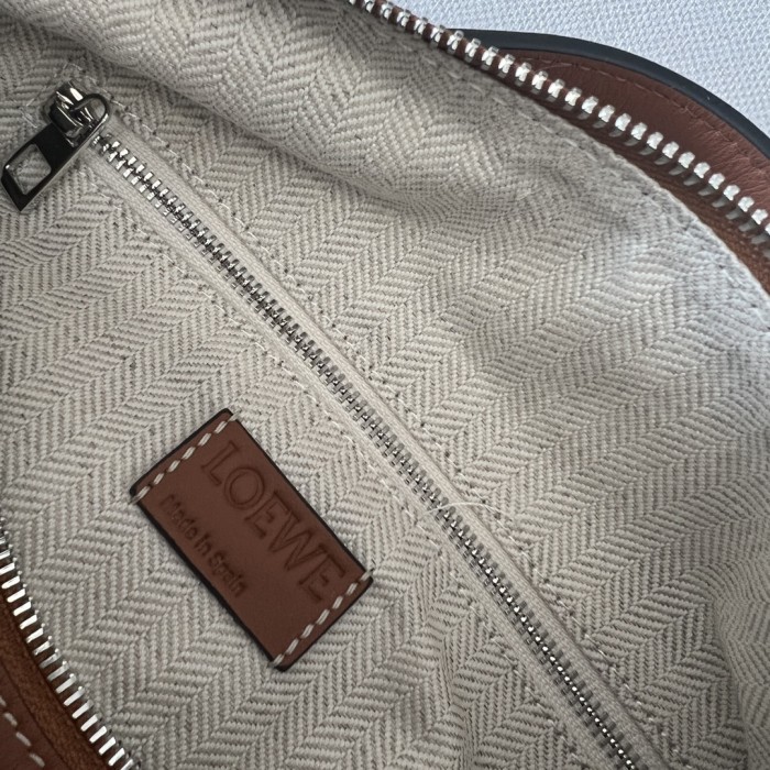 Handbags LOEWE 11030 size:30*23*26 cm