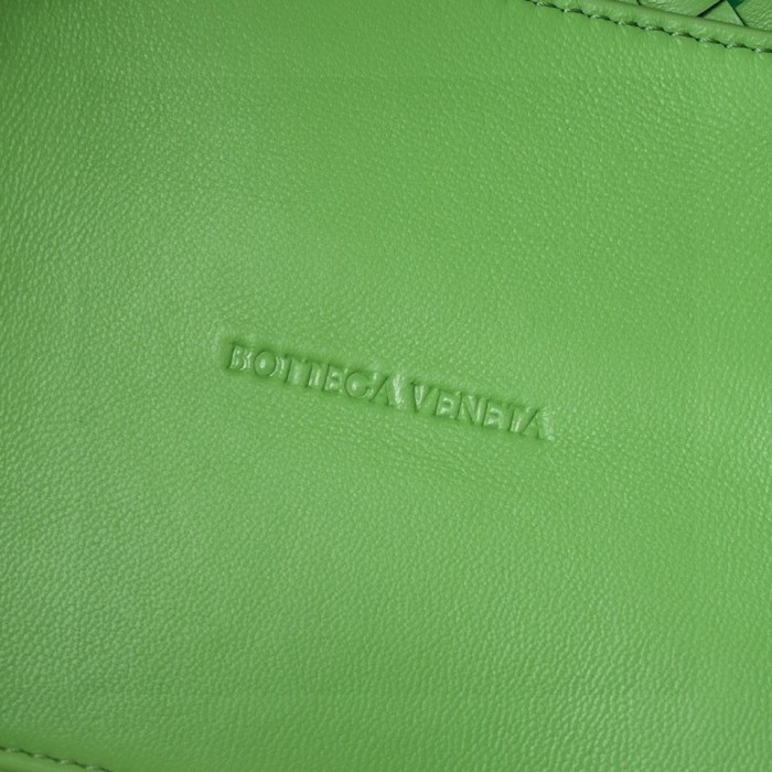 handbags Bottega Veneta 5211# SIZE:20*16*13CM