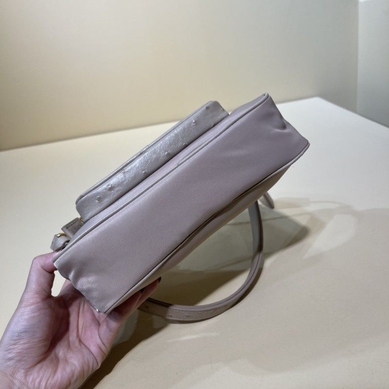 Handbags Prada 1BC198 size:22×19.5×6 cm