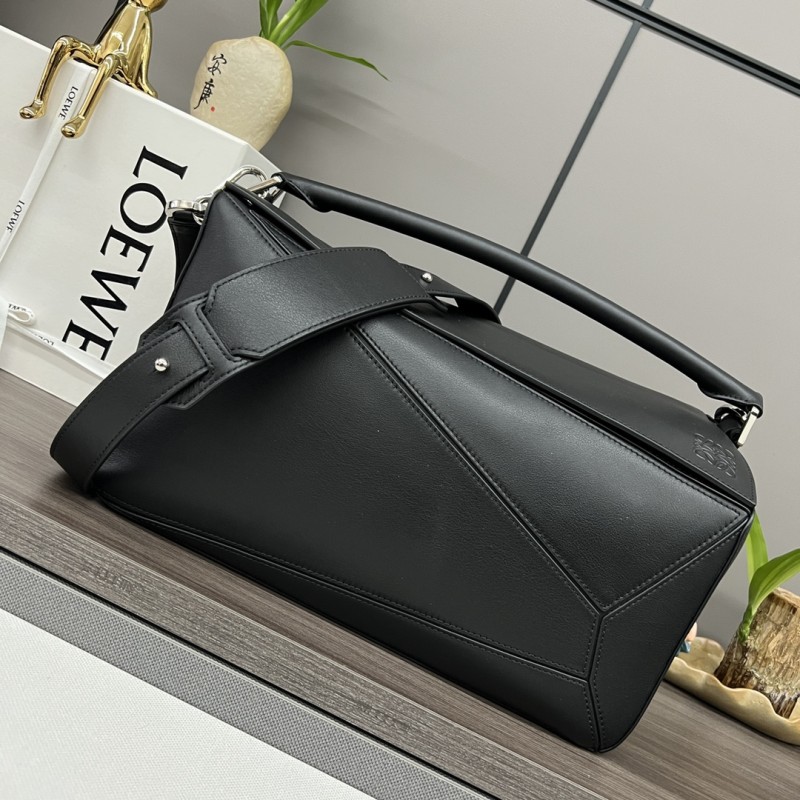 Handbags LOEWE 10170 size:36.5*19*23 cm