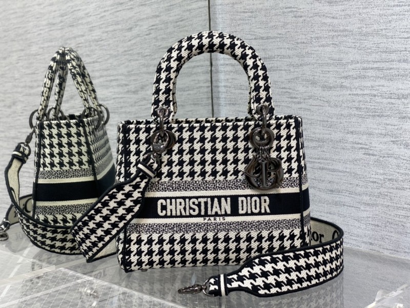 Handbags Dior 6605 size:24cm