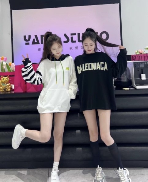 Clothes Balenciaga 649