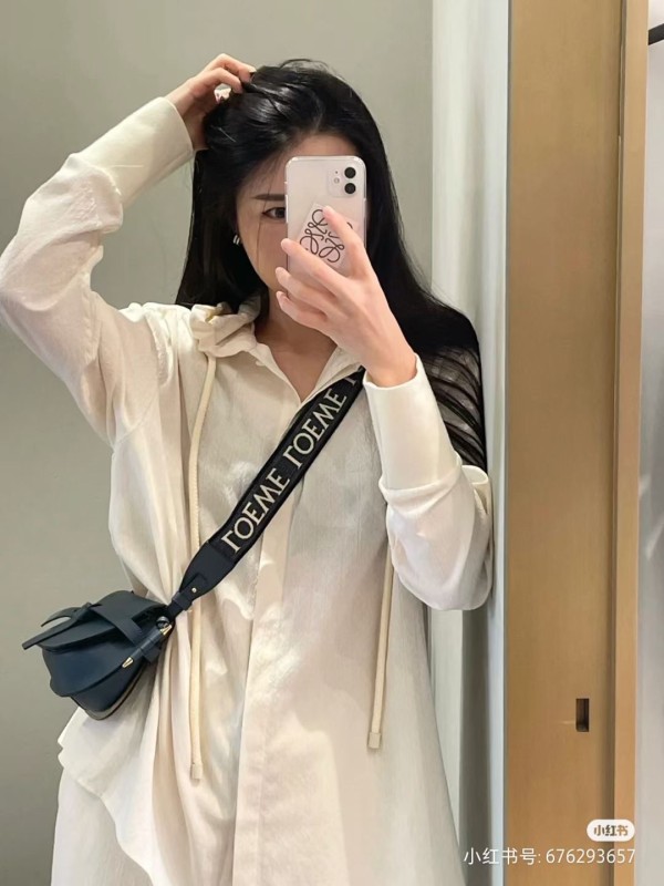 Handbags LOEWE 𝘔𝘪𝘯𝘪 𝘎𝘢𝘵𝘦 size:15*12.5*9cm