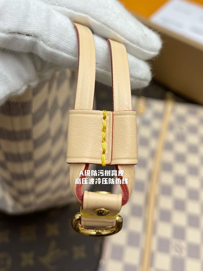 Handbags Louis Vuitton M41605 size:31*28*14 cm