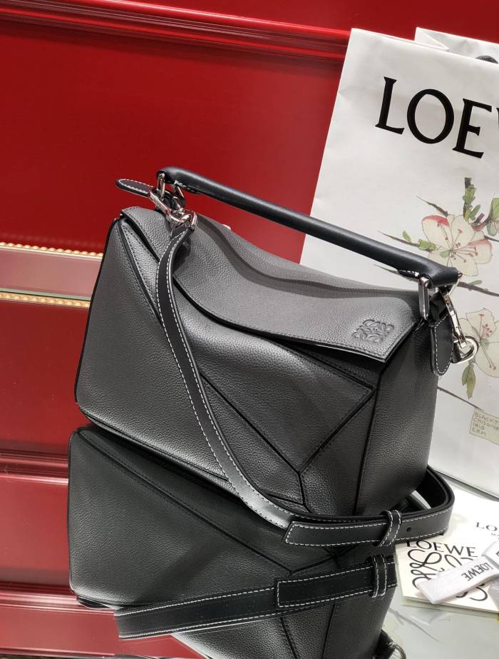 Handbags LOEWE zp size:24*14*11 cm