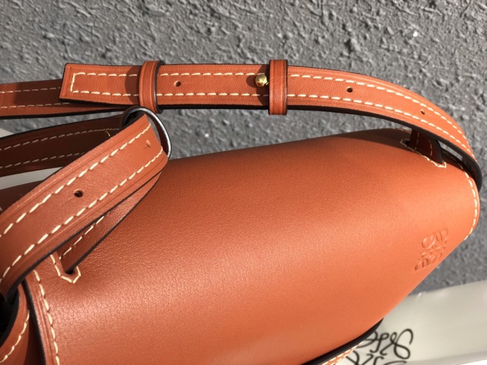 Handbags LOEWE zp size:20*19*11.5 cm