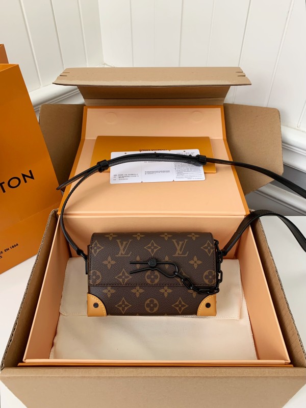 Handbags Louis Vuitton M82534 size:18*1*6.5 cm