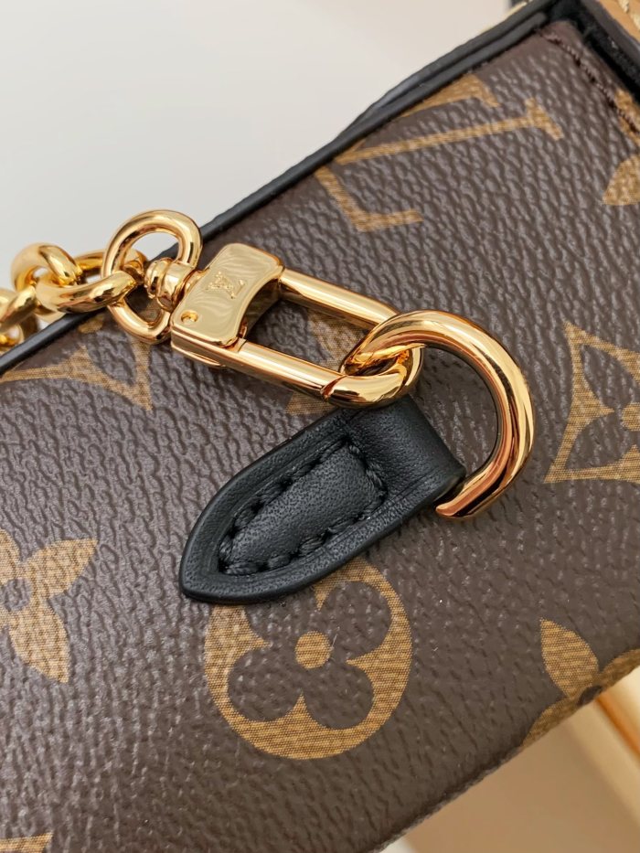 Handbags Louis Vuitton M82465 size:12.5*17.6*6 cm