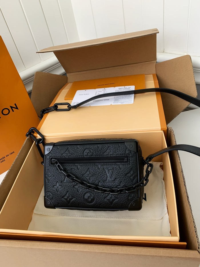 Handbags Louis Vuitton M55702 size:18.5*13*8 cm