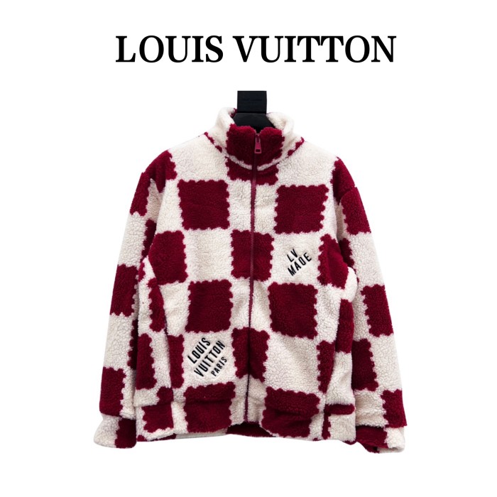 Clothes LOUIS VUITTON 922