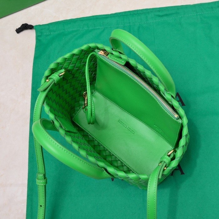 handbags Bottega Veneta 5211# SIZE:20*16*13CM