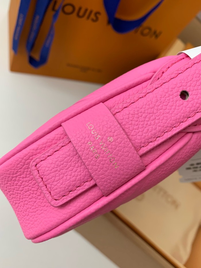 Handbags Louis Vuitton M82391 size:20.5*11*5 cm