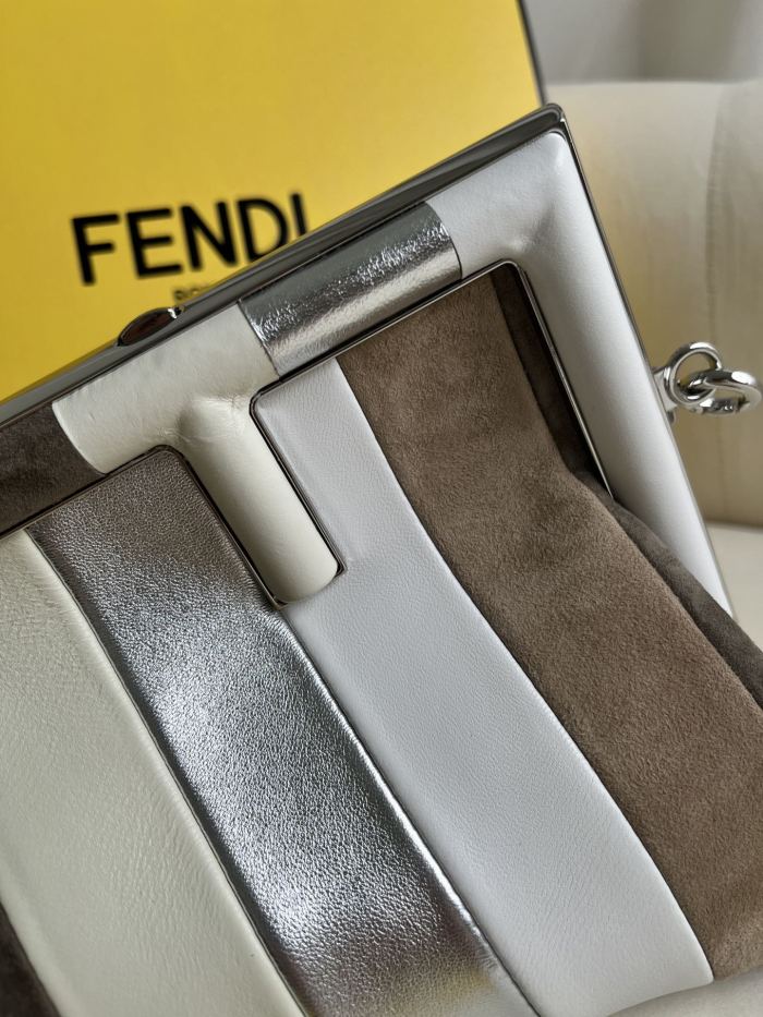 handbags FENDI 129 size:26*18*9.5cm