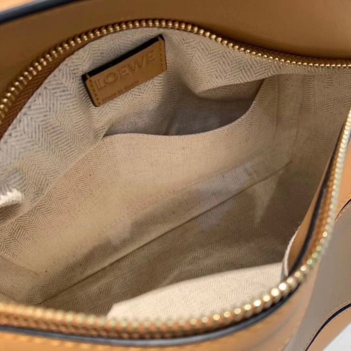 Handbags LOEWE ZP size:24−14-11 cm