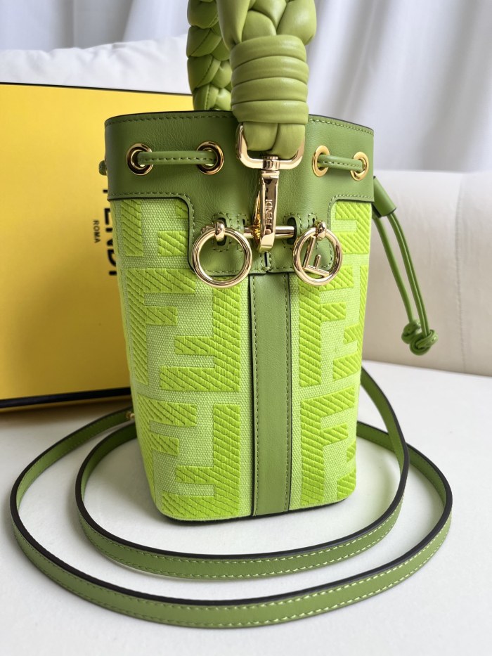 handbags FENDI 038 size:12*18*10cm