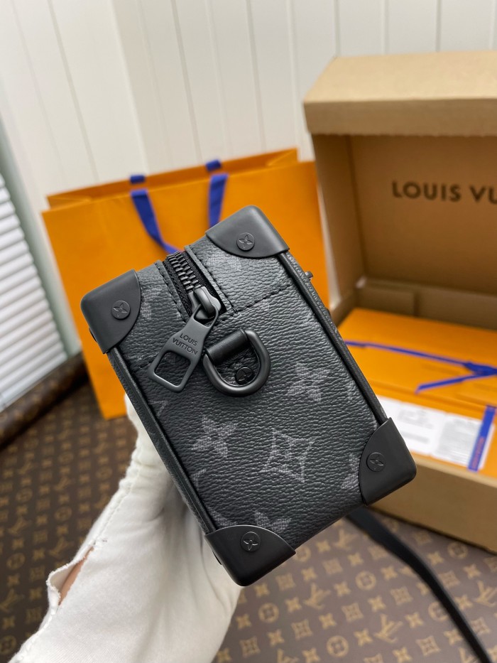 Handbags Louis Vuitton M44735 size:18.5*13*8 cm