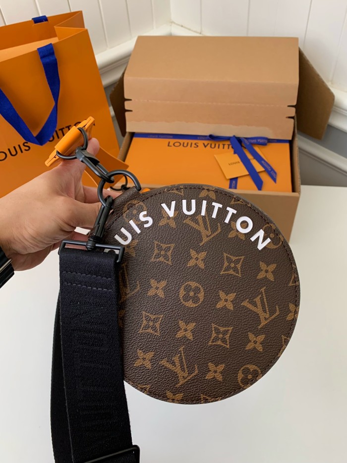 Handbags Louis Vuitton M46691 size:33*17*17 cm