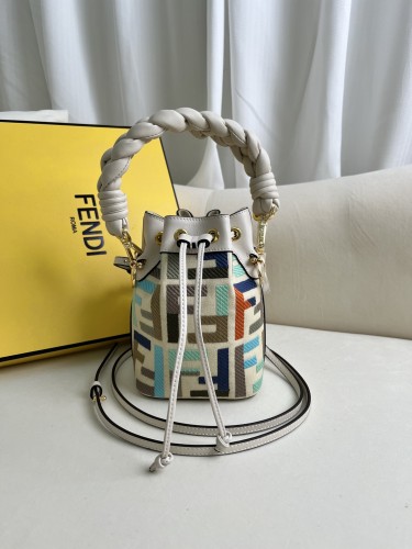 handbags FENDI 038 size:12*18*10cm