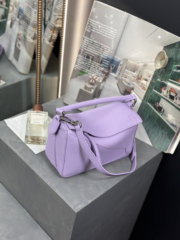 Handbags LOEWE zp size:24*14*11 cm