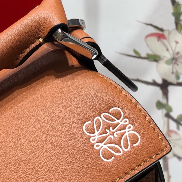 Handbags LOEWE zp size:24*14*11 cm