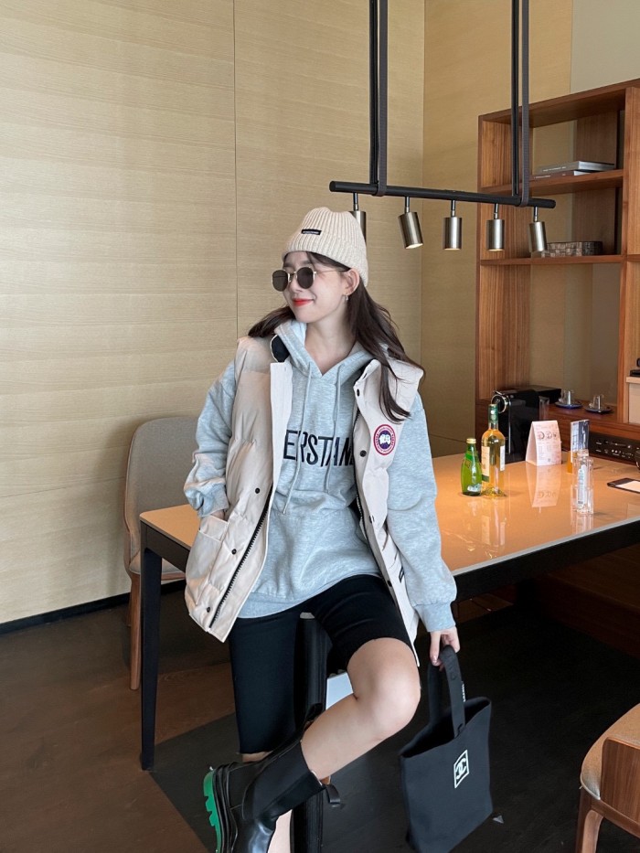 Clothes Canada goose 17