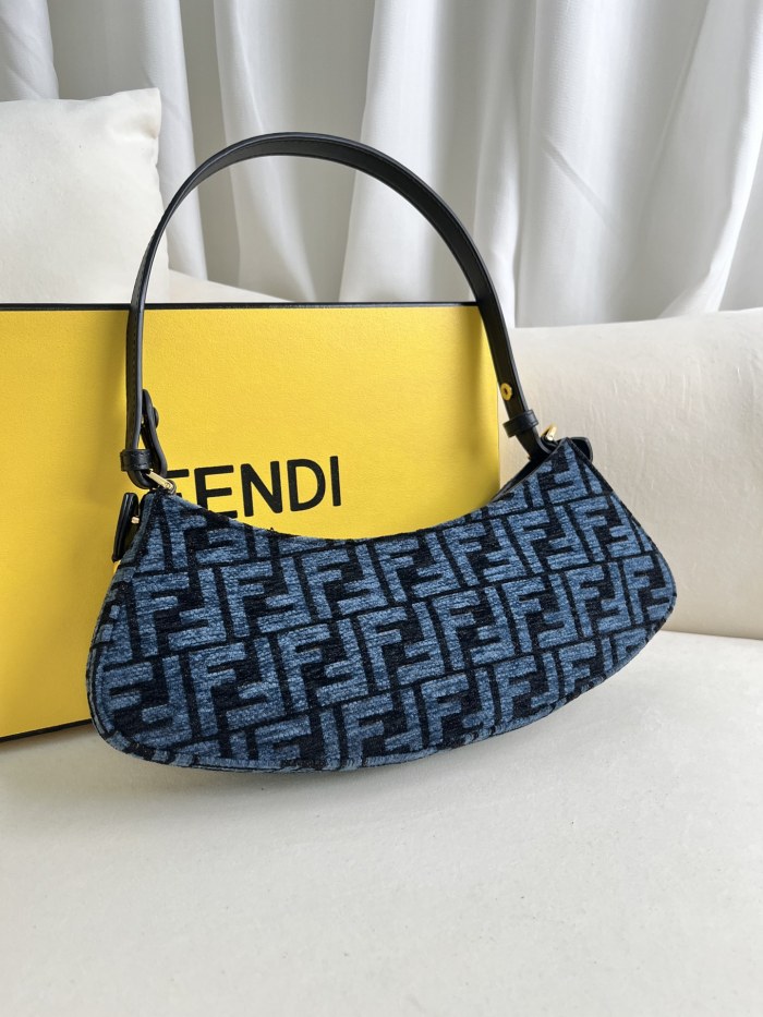 handbags FENDI 225 size:32*11*5cm