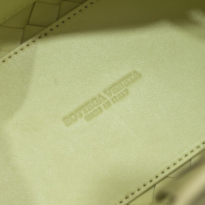 Handbags Bottega Veneta 7463 size:25*20*10 cm