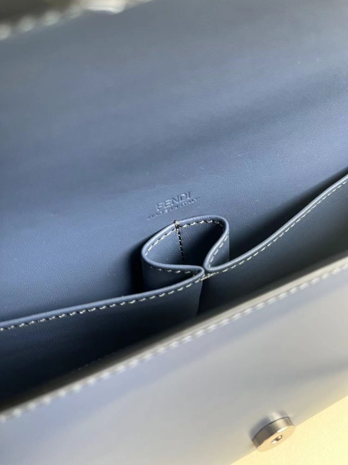 handbags FENDI 8605 size:23*13*7cm