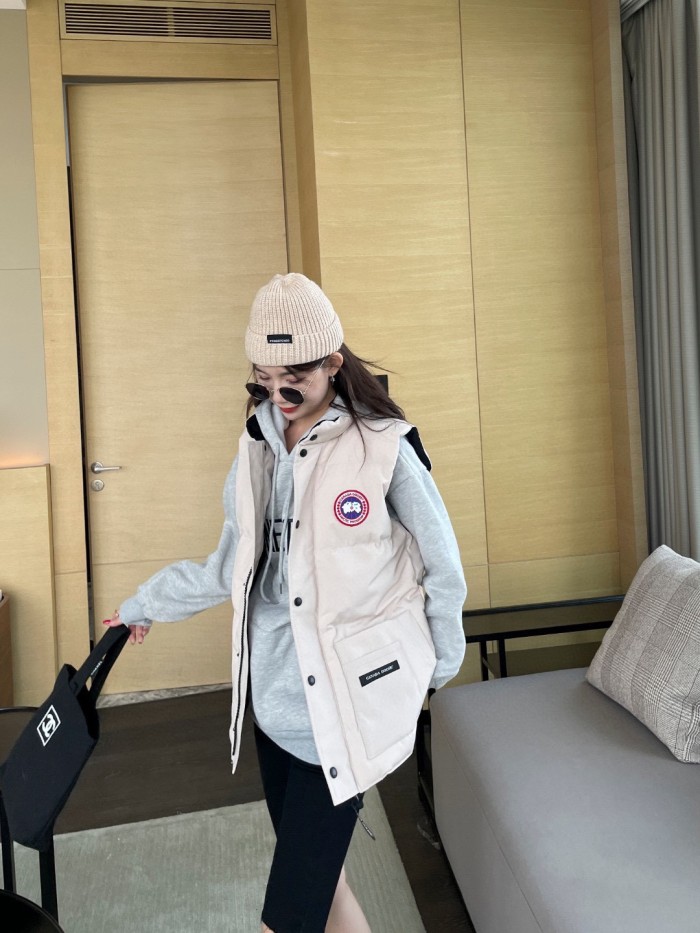 Clothes Canada goose 17