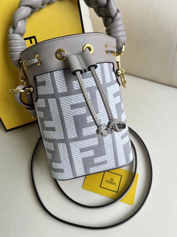 handbags FENDI 038 size:12*18*10cm