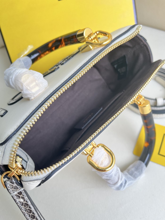 handbags FENDI 8BS067 size:20.5*12*9cm