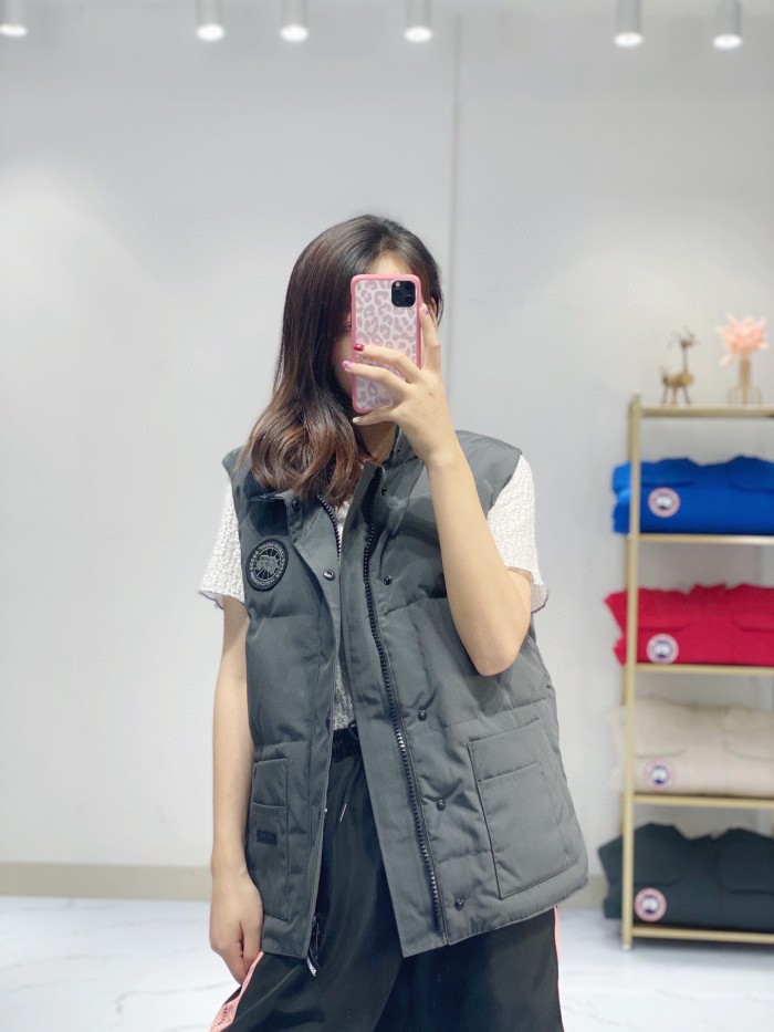 Clothes Canada goose 19